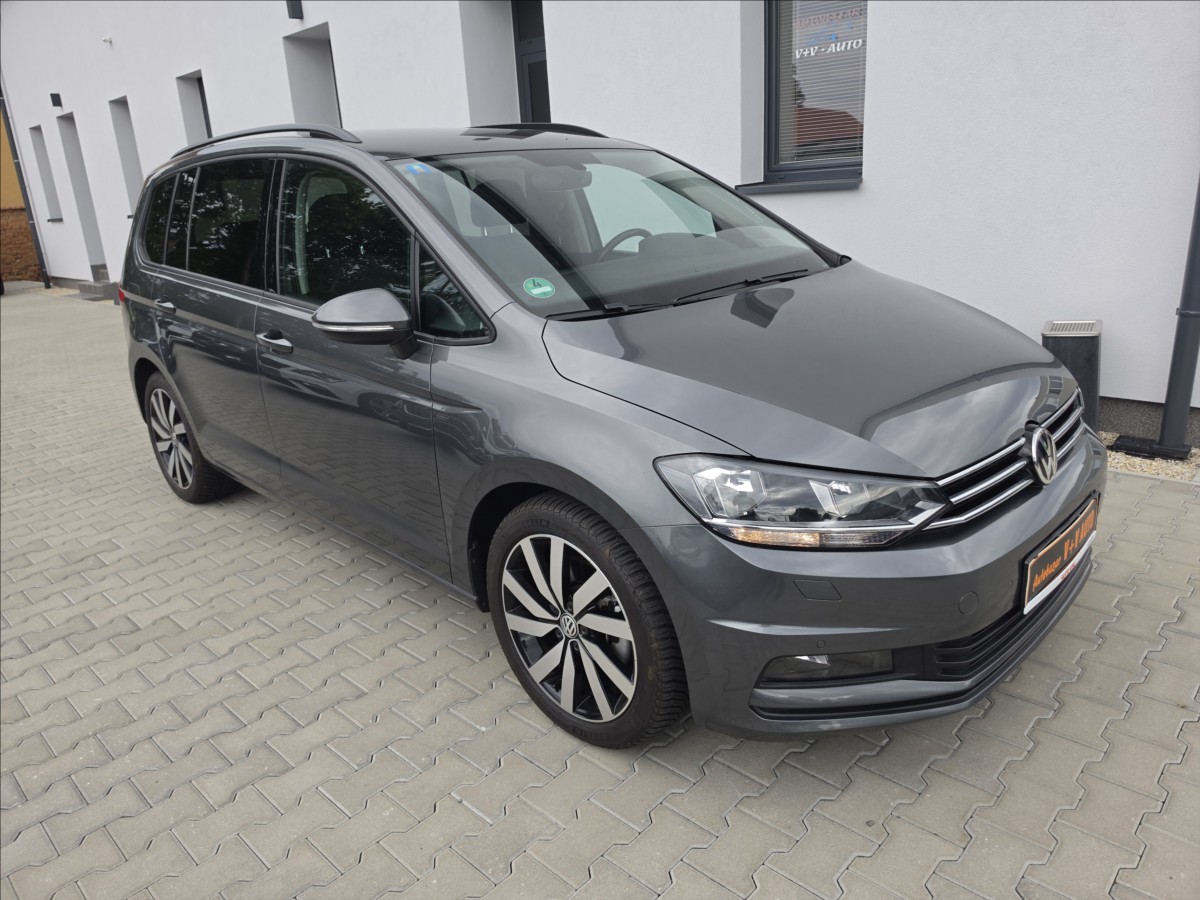 volkswagen-touran-1-4-tsi-110kw-dsg-7-mistny - 3