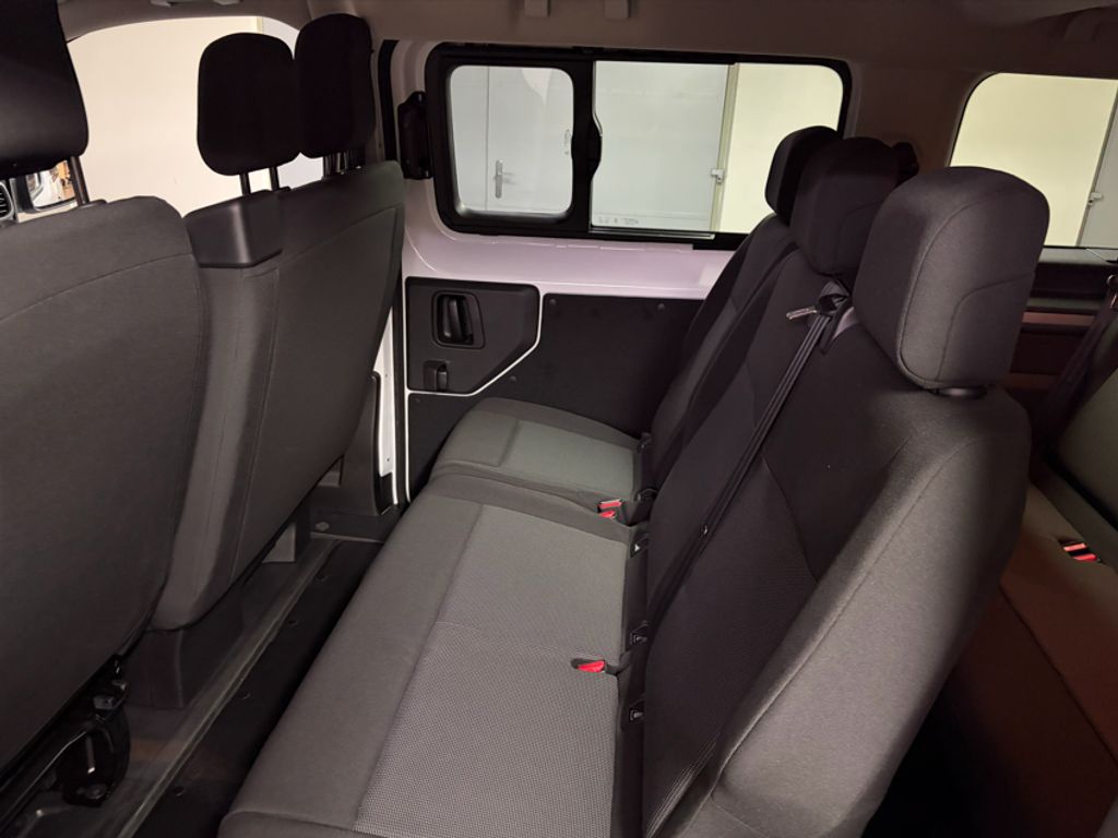 toyota-proace-verso-2-2-l2-combi-9-mist - 9