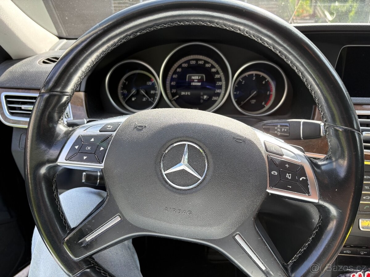 mercedes-benz-tridy-e-3-0-350-bluetec-4matic - 3