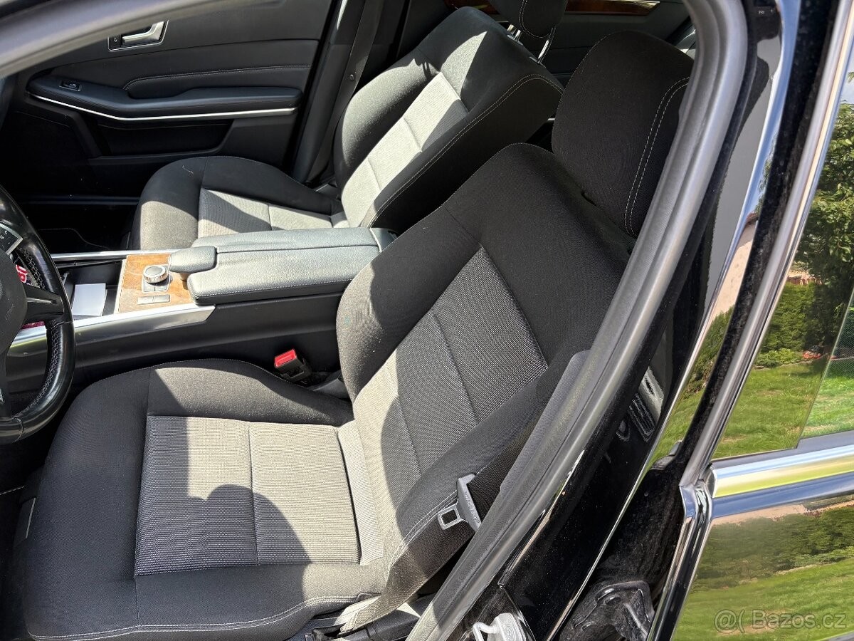 mercedes-benz-tridy-e-3-0-350-bluetec-4matic - 7