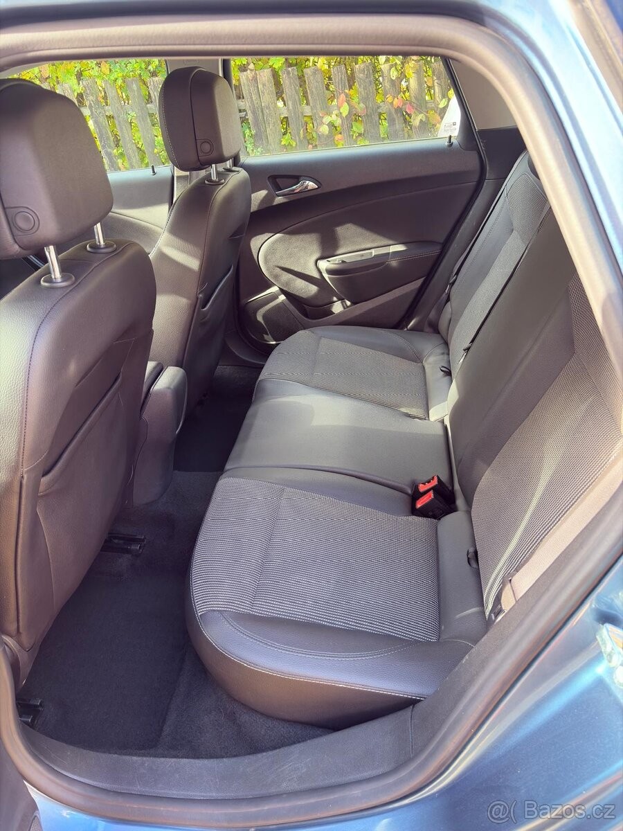 opel-astra-1-6-2016 - 3