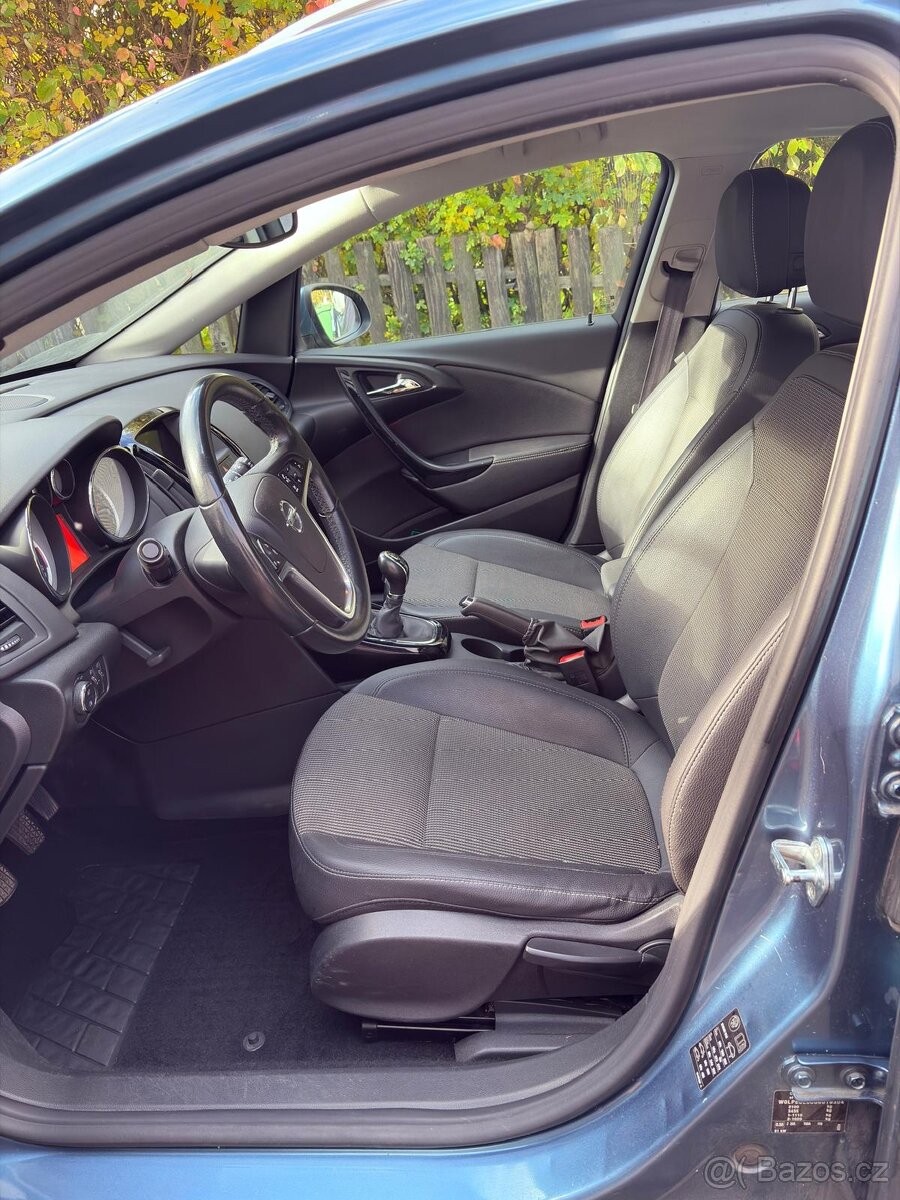 opel-astra-1-6-2016 - 5