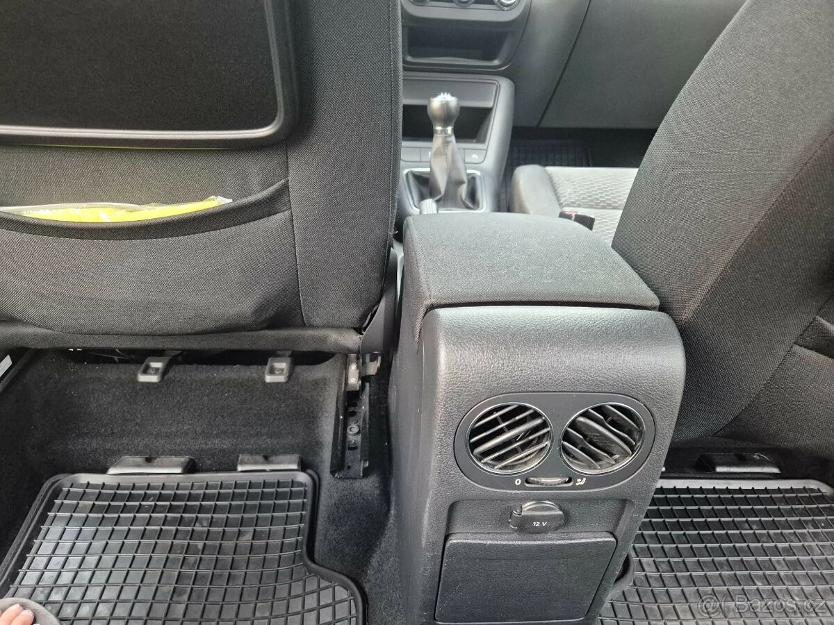 volkswagen-golf-plus-1-4-tsi-90kw-r-v-2009-2-majitel - 7