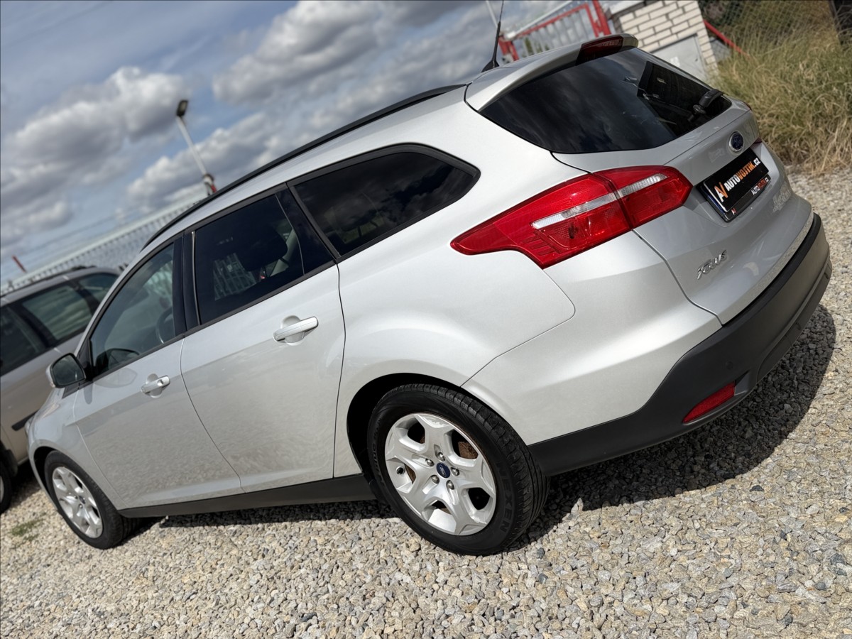 ford-focus-1-5-tdci - 6