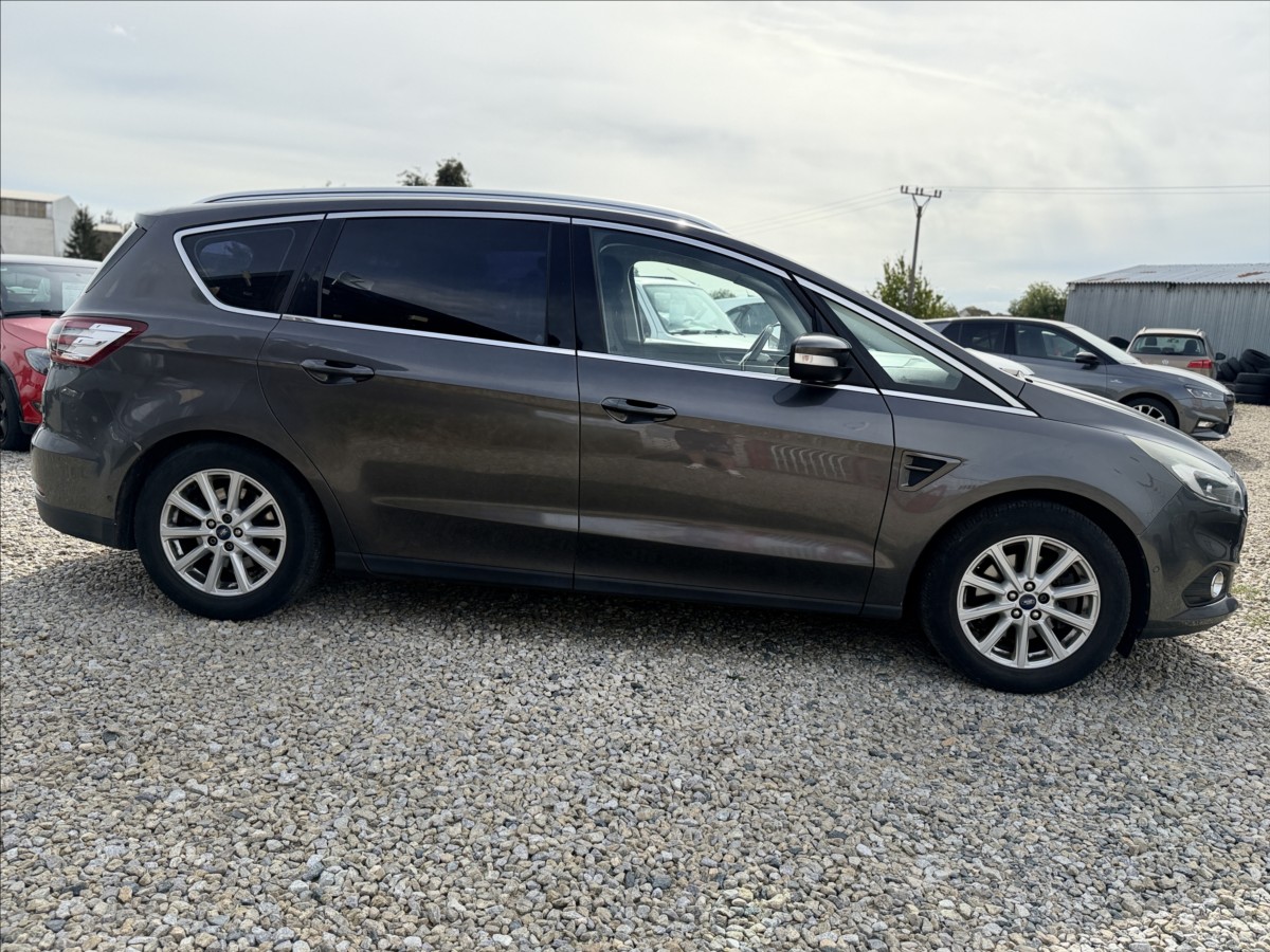 ford-s-max-2-0-tdci-110kw-navi-sada-kol - 3