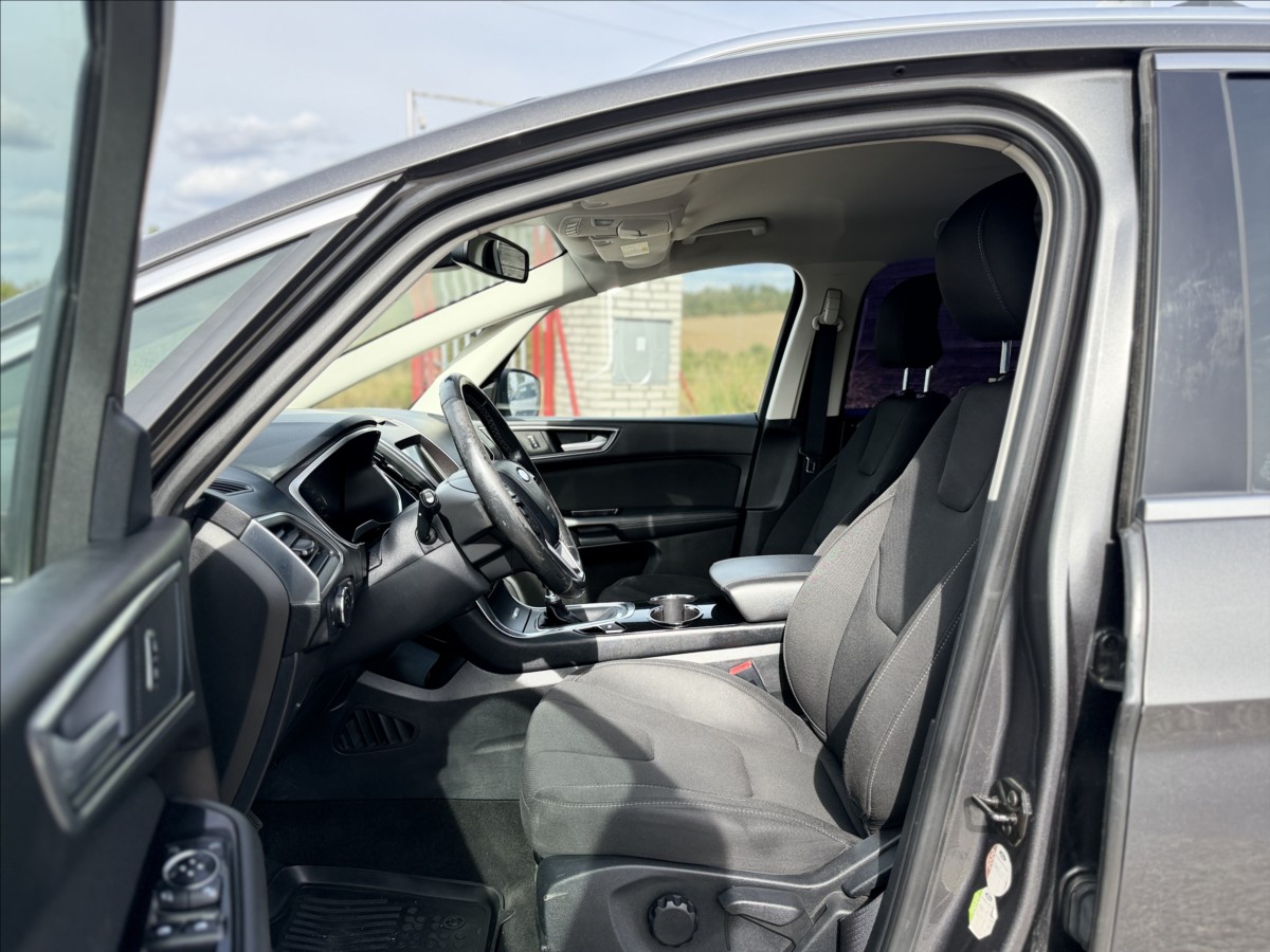 ford-s-max-2-0-tdci-110kw-navi-sada-kol - 8