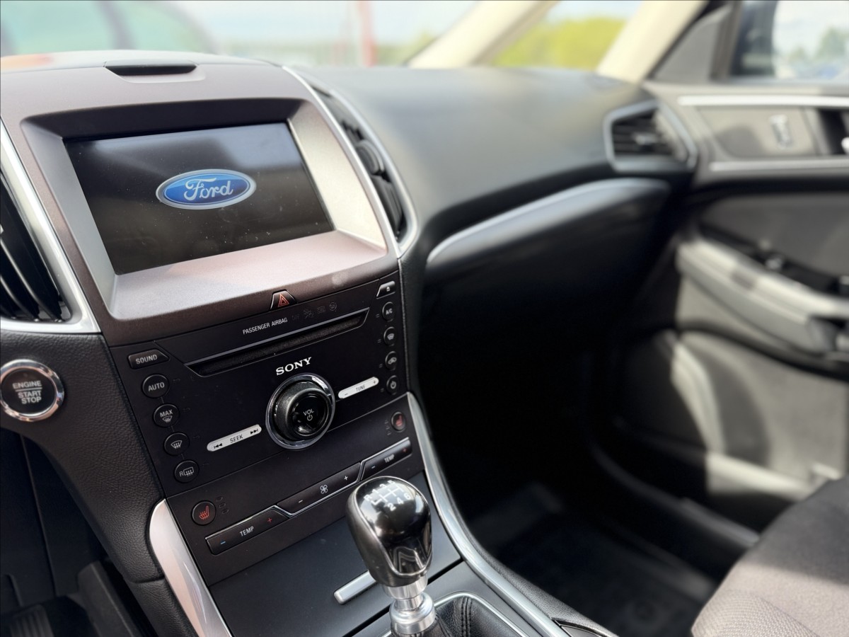 ford-s-max-2-0-tdci-110kw-navi-sada-kol - 9