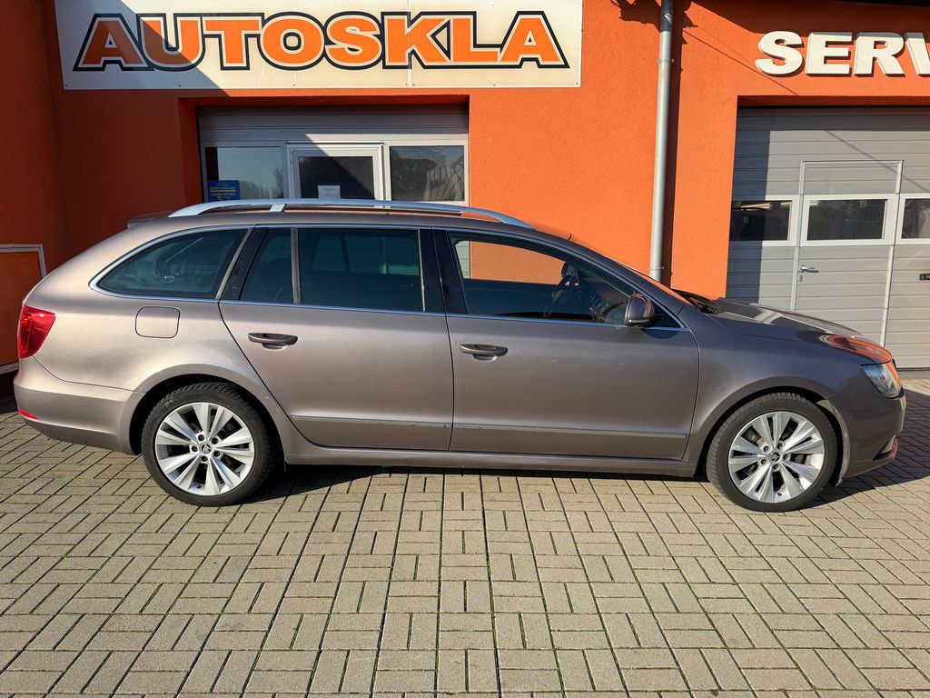 skoda-superb-2-0-tdi-103kw-navi - 3