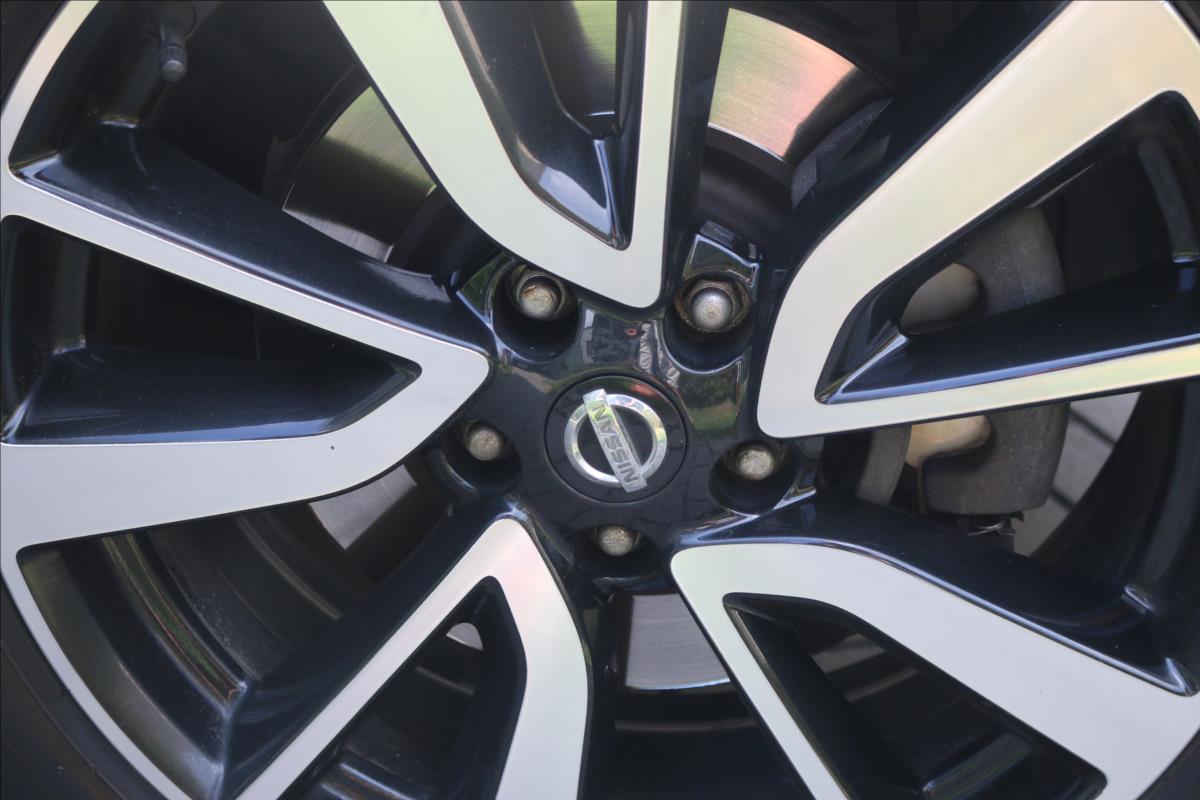 nissan-x-trail-2-0-1-maj-cr-awd-dsg-tazne - 4