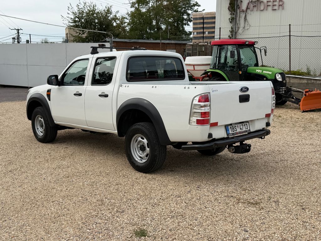 ford-ranger-2-5tdci-105kw-navijak-zachovaly-stav - 2