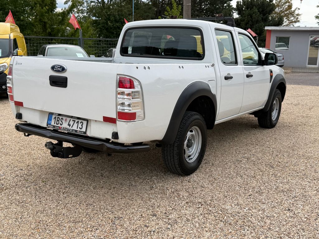 ford-ranger-2-5tdci-105kw-navijak-zachovaly-stav - 9