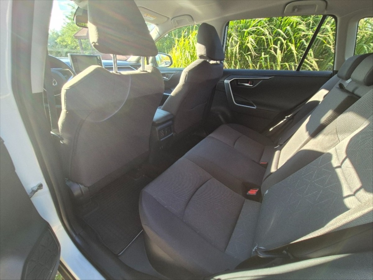 toyota-rav4-2-5-hybrid-awd-i-2021 - 4