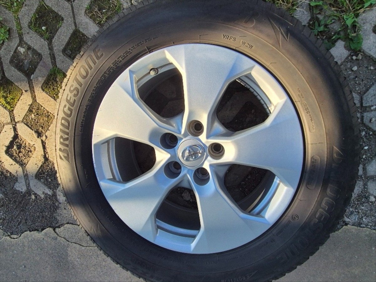 toyota-rav4-2-5-hybrid-awd-i-2021 - 8