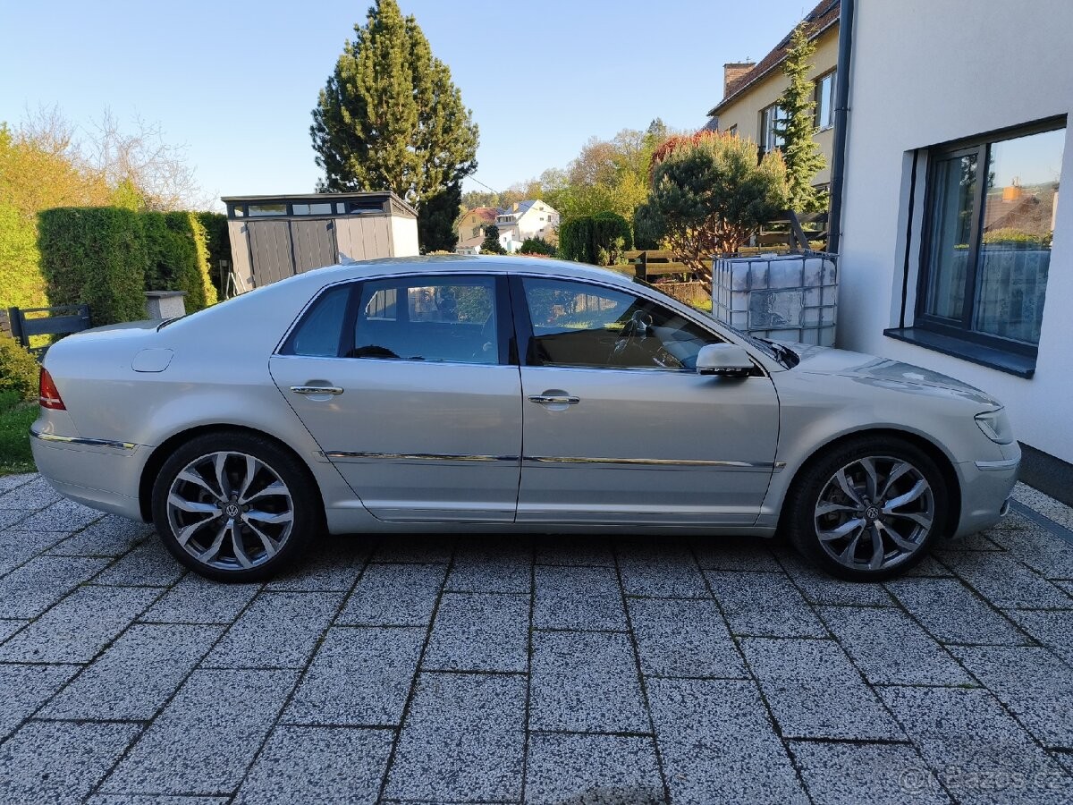 volkswagen-phaeton-4-2-v8 - 7