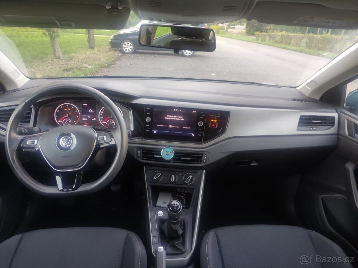 volkswagen-polo-1-0-tsi-70-kw - 3