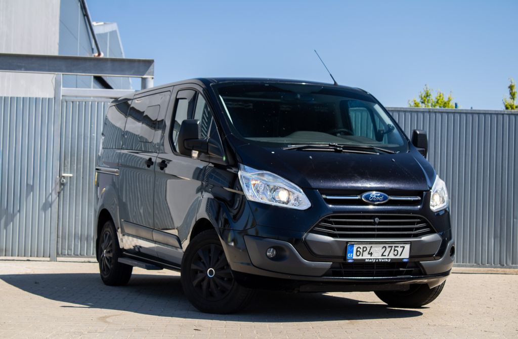 ford-tourneo-custom - 2