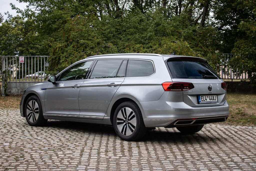 volkswagen-passat - 6