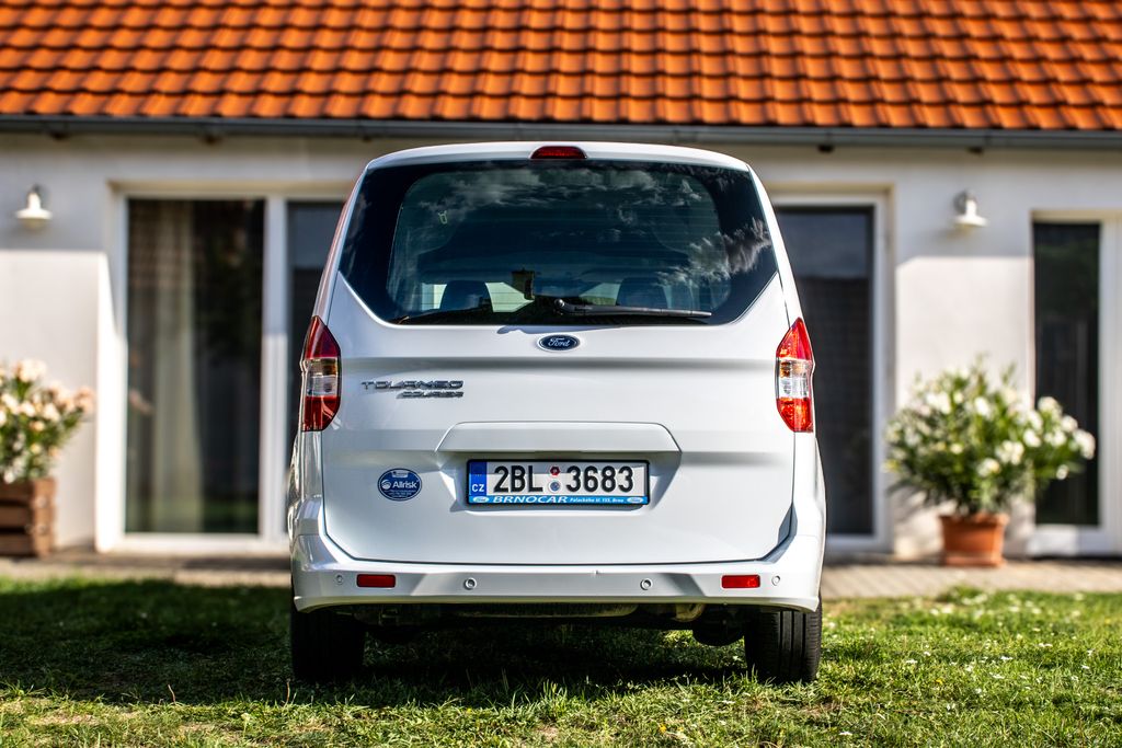ford-tourneo-courier - 5