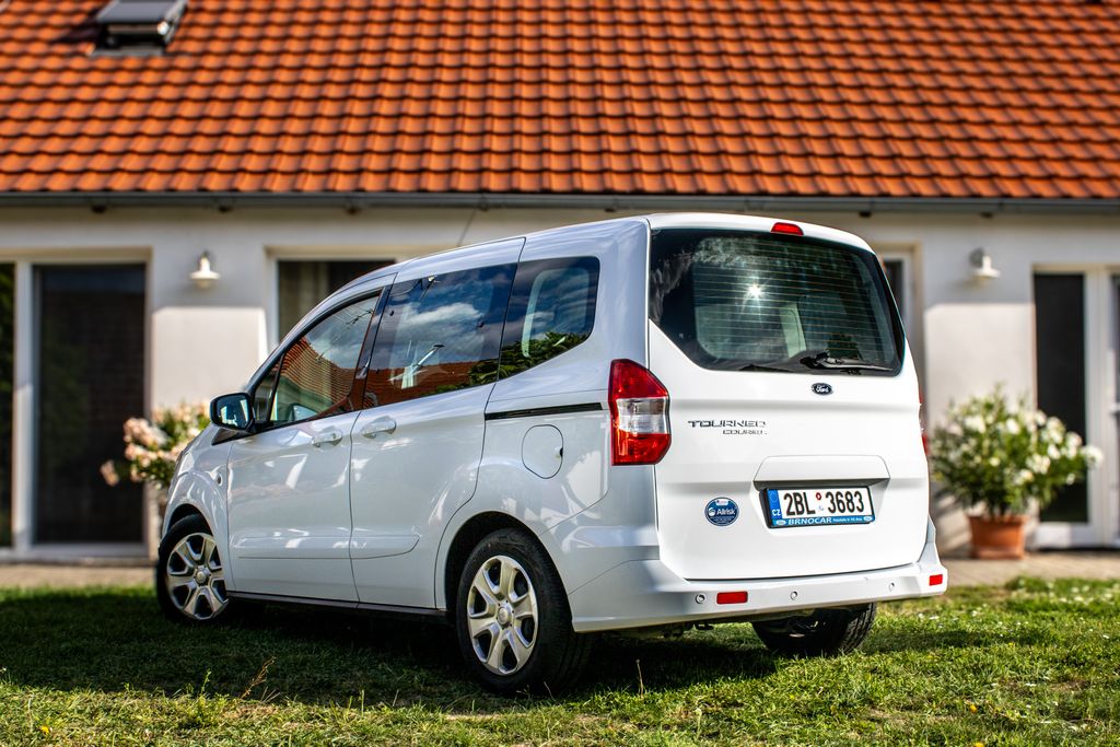 ford-tourneo-courier - 6