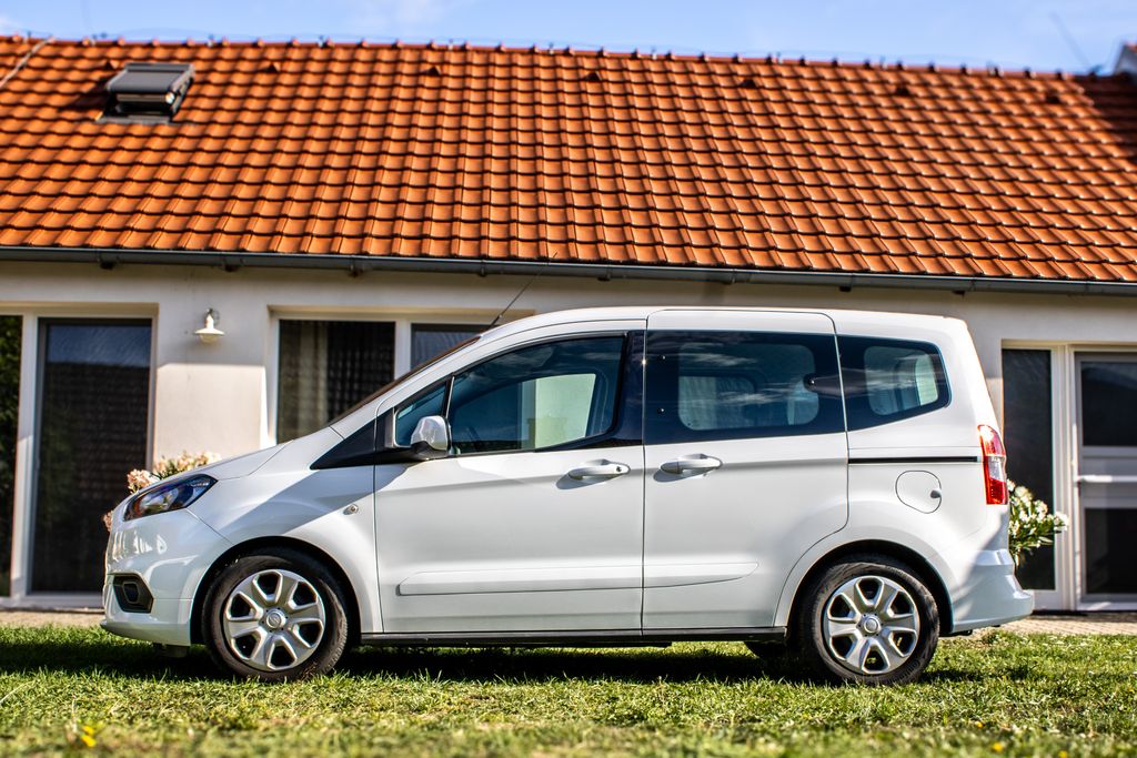 ford-tourneo-courier - 7
