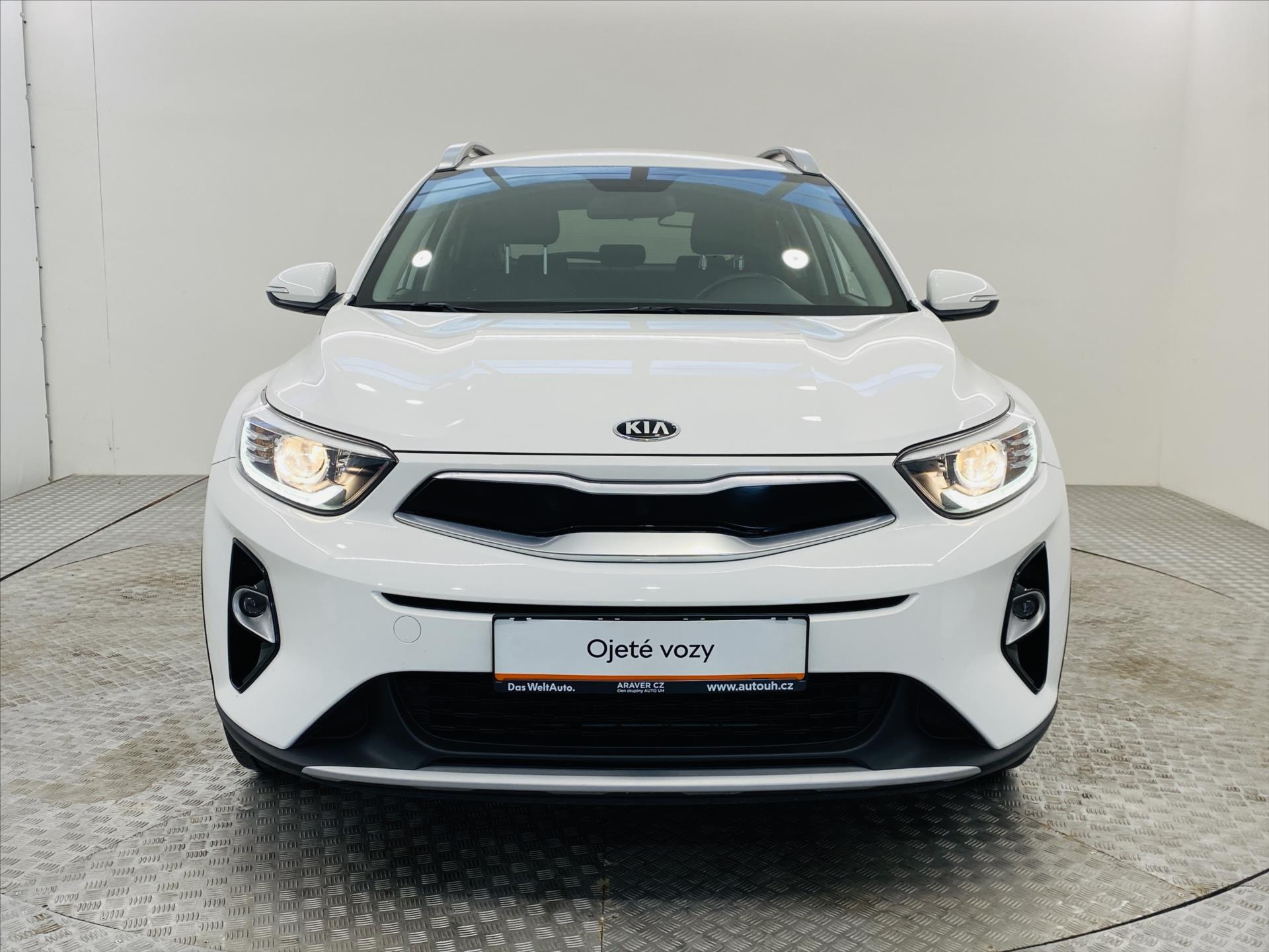 kia-stonic-1-4-cvvt-73kw - 3