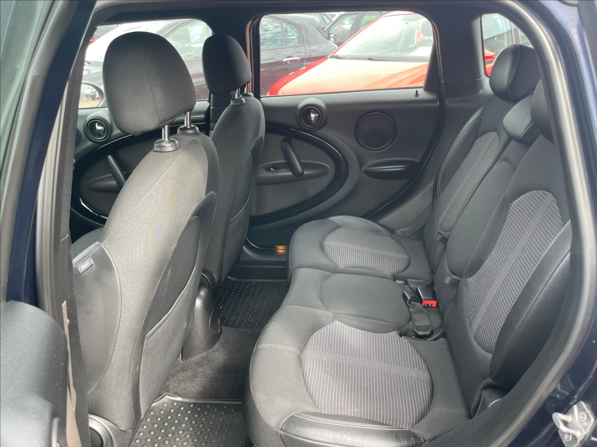 mini-cooper-1-6-d-countryman-all4 - 9