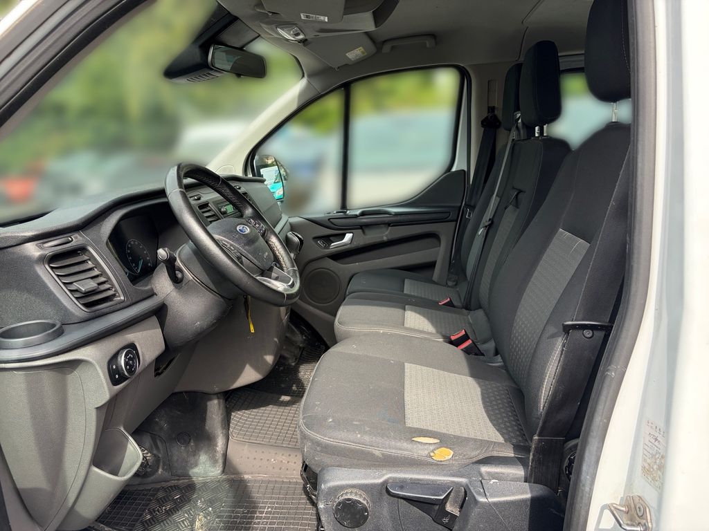 ford-transit-custom-l2-6-mist-rozvody-a-servis-ude - 6