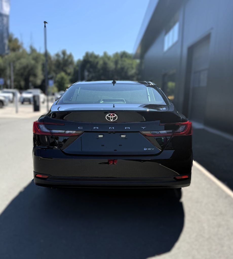 toyota-camry-executive - 4