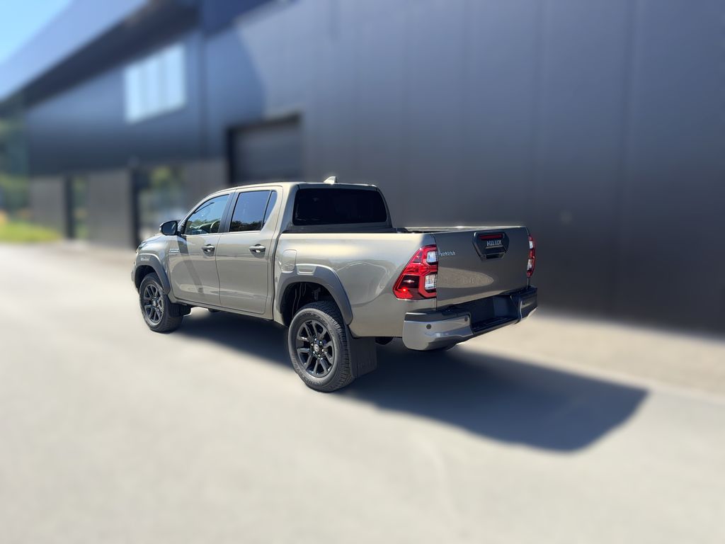 toyota-hilux-invincible - 2