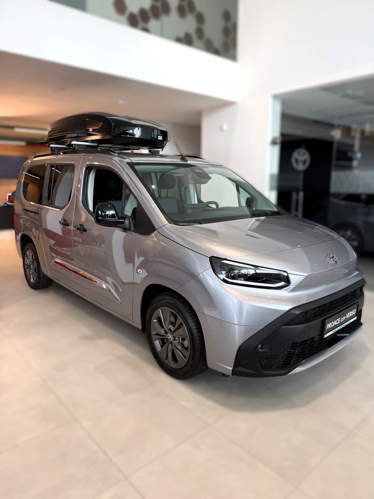 toyota-proace-city-verso-family-7s - 1