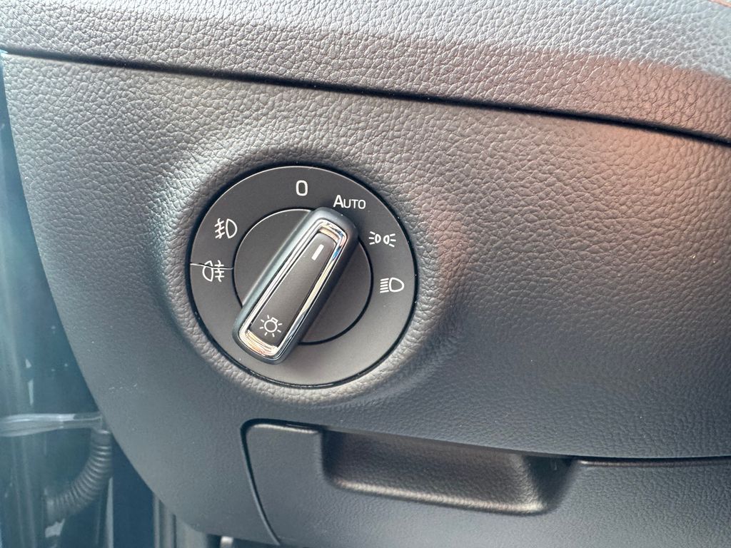 skoda-superb-combi-1-4-tsi-ambition - 7