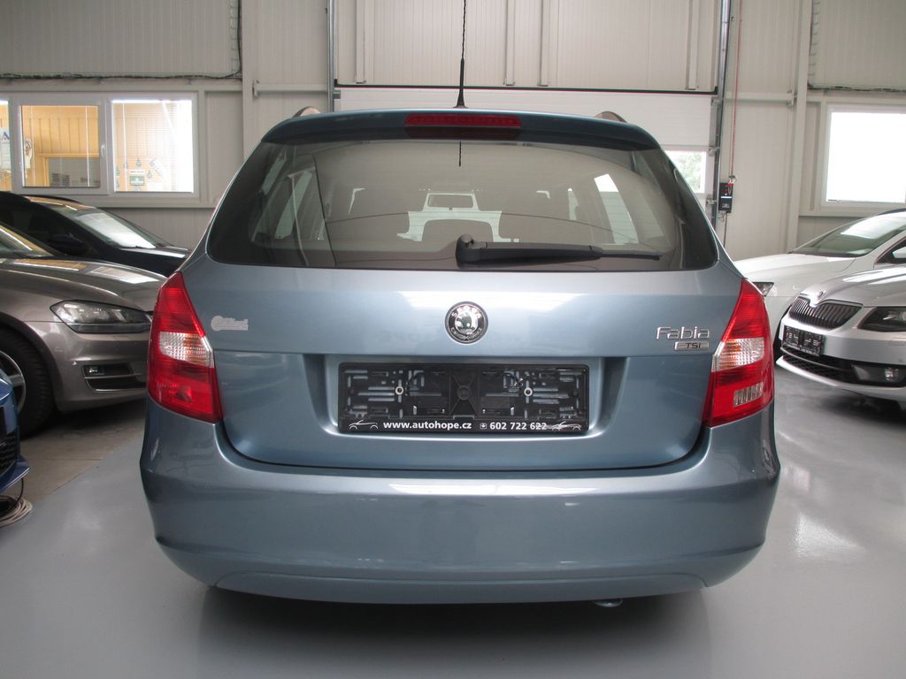 skoda-fabia-combi-1-2-tsi-classic - 4