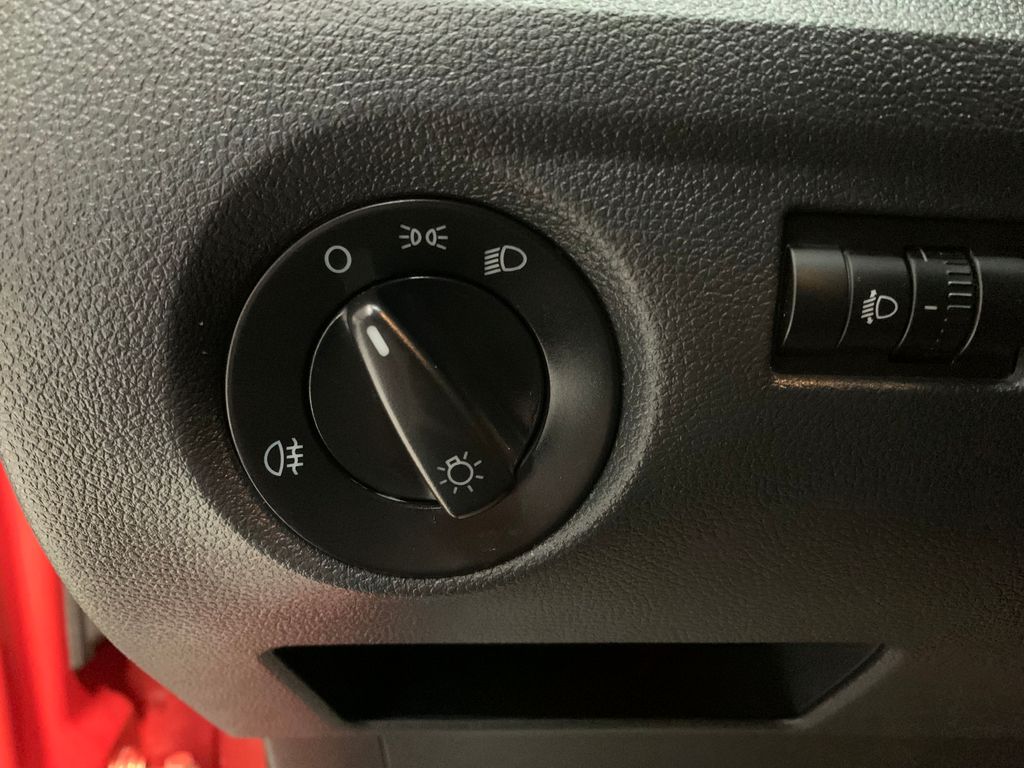 skoda-fabia-1-2-htp-classic - 7