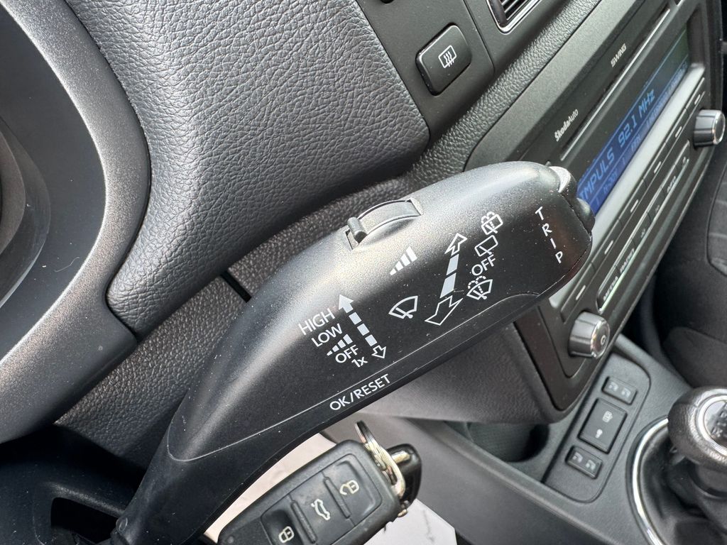 skoda-roomster-1-2-tsi-style - 9