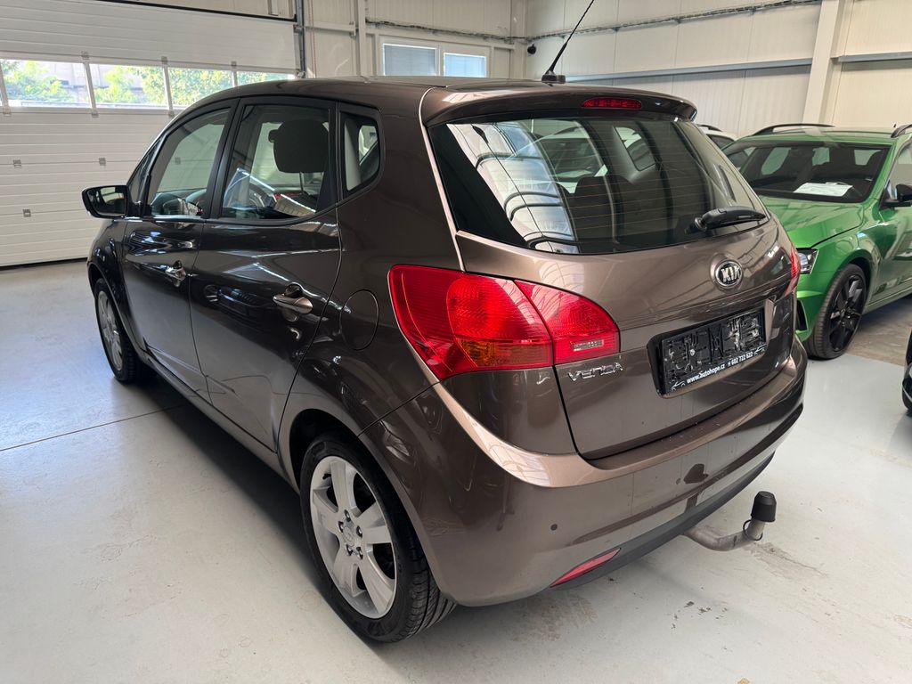 kia-venga-1-6-cvvt - 3