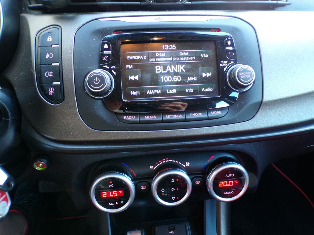 alfa-romeo-giulietta-1-4-turbo-145-kw-automat - 8