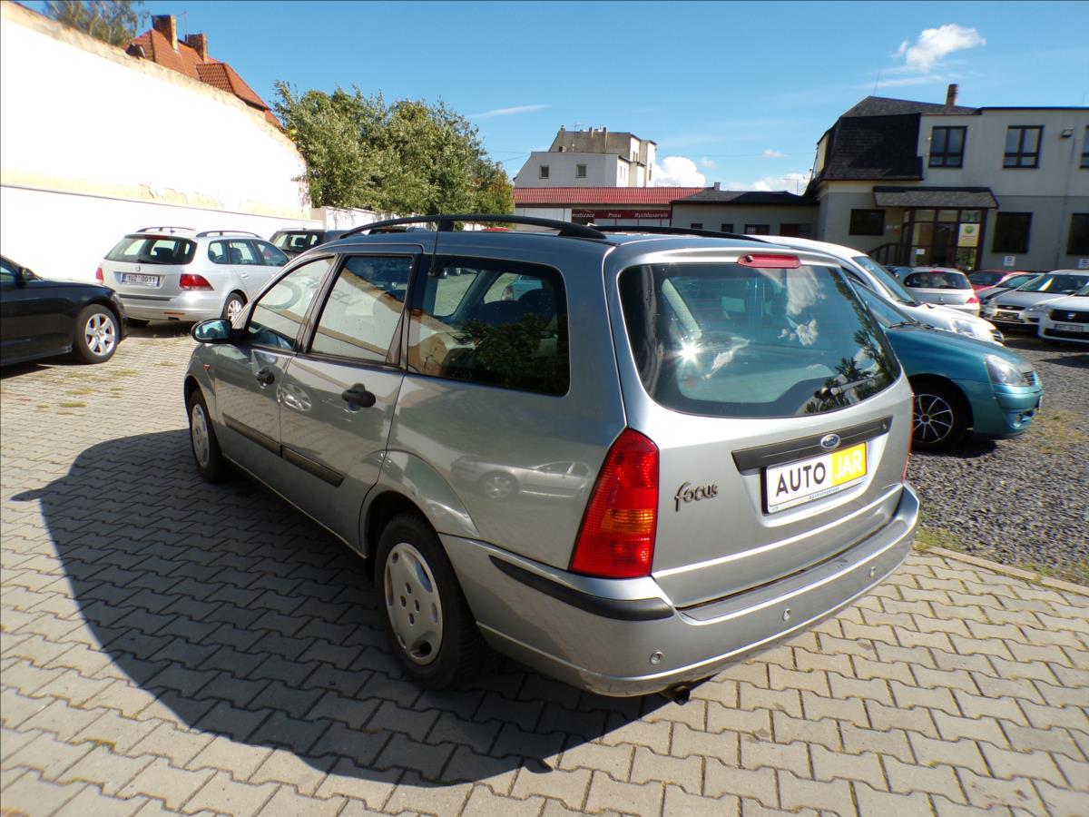 ford-focus-1-6-16v - 3