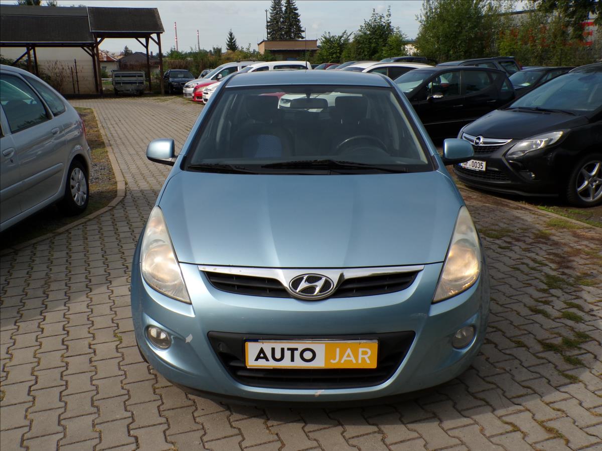 hyundai-i20-1-4-lpg-benzin-klimatizace - 1