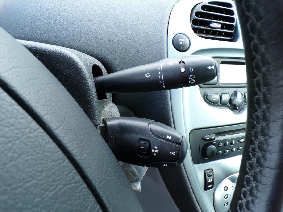 citroen-xsara-2-0-i-automat-taz-zar - 9