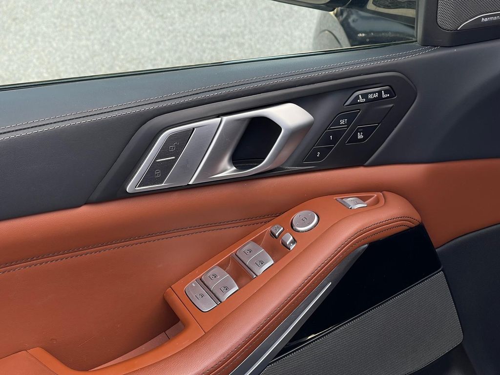 bmw-x7-40i-m-sport-pano-dph-tz-6-mist - 7
