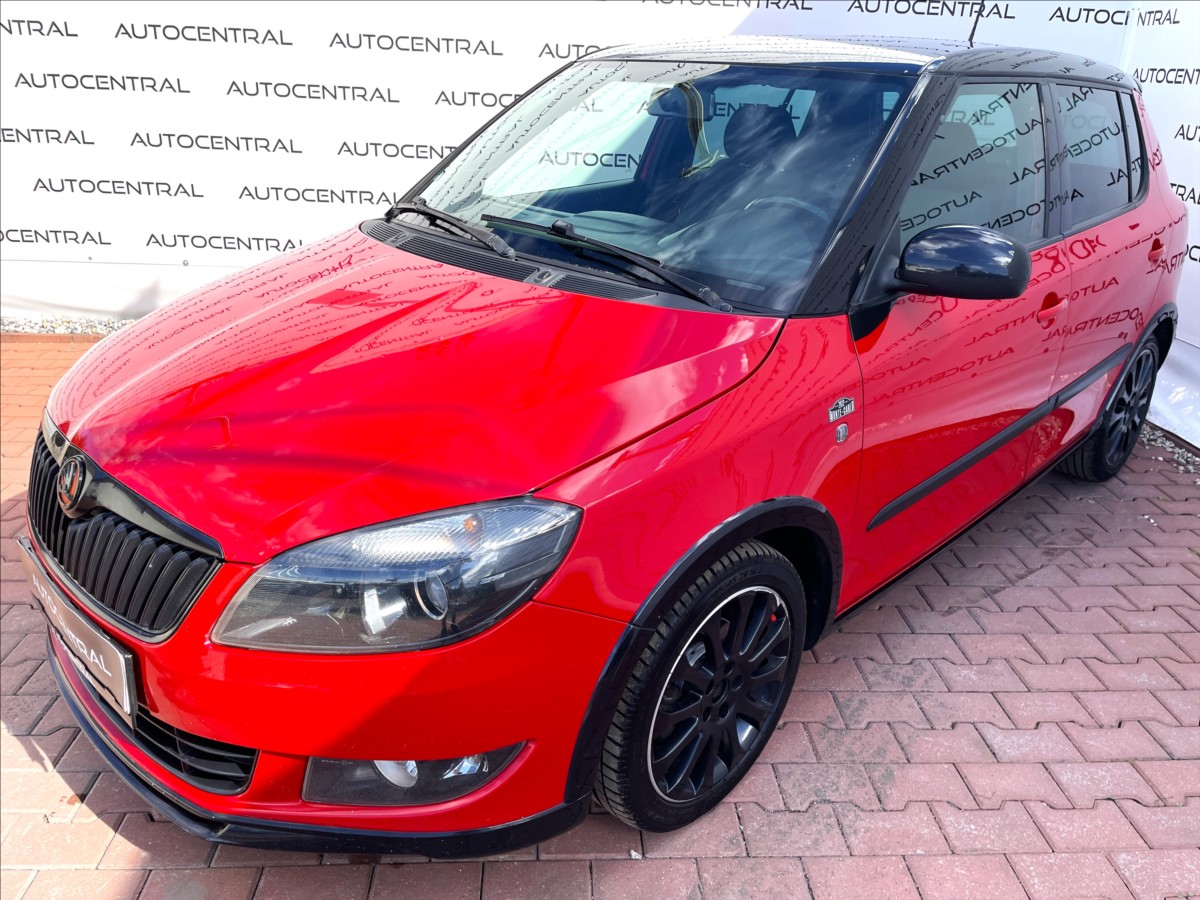 skoda-fabia-1-2-tsi-monte-carlo - 6