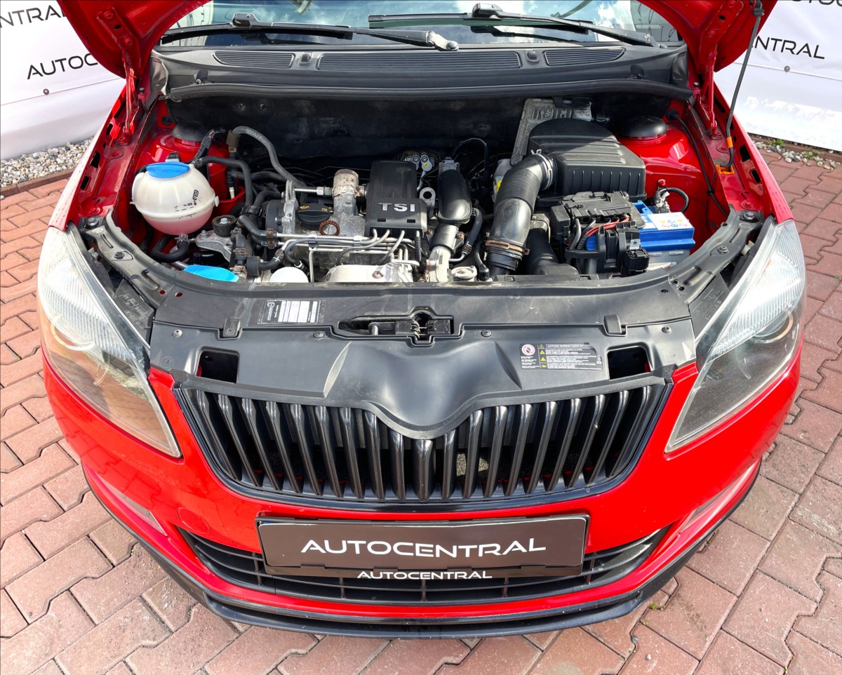skoda-fabia-1-2-tsi-monte-carlo - 7