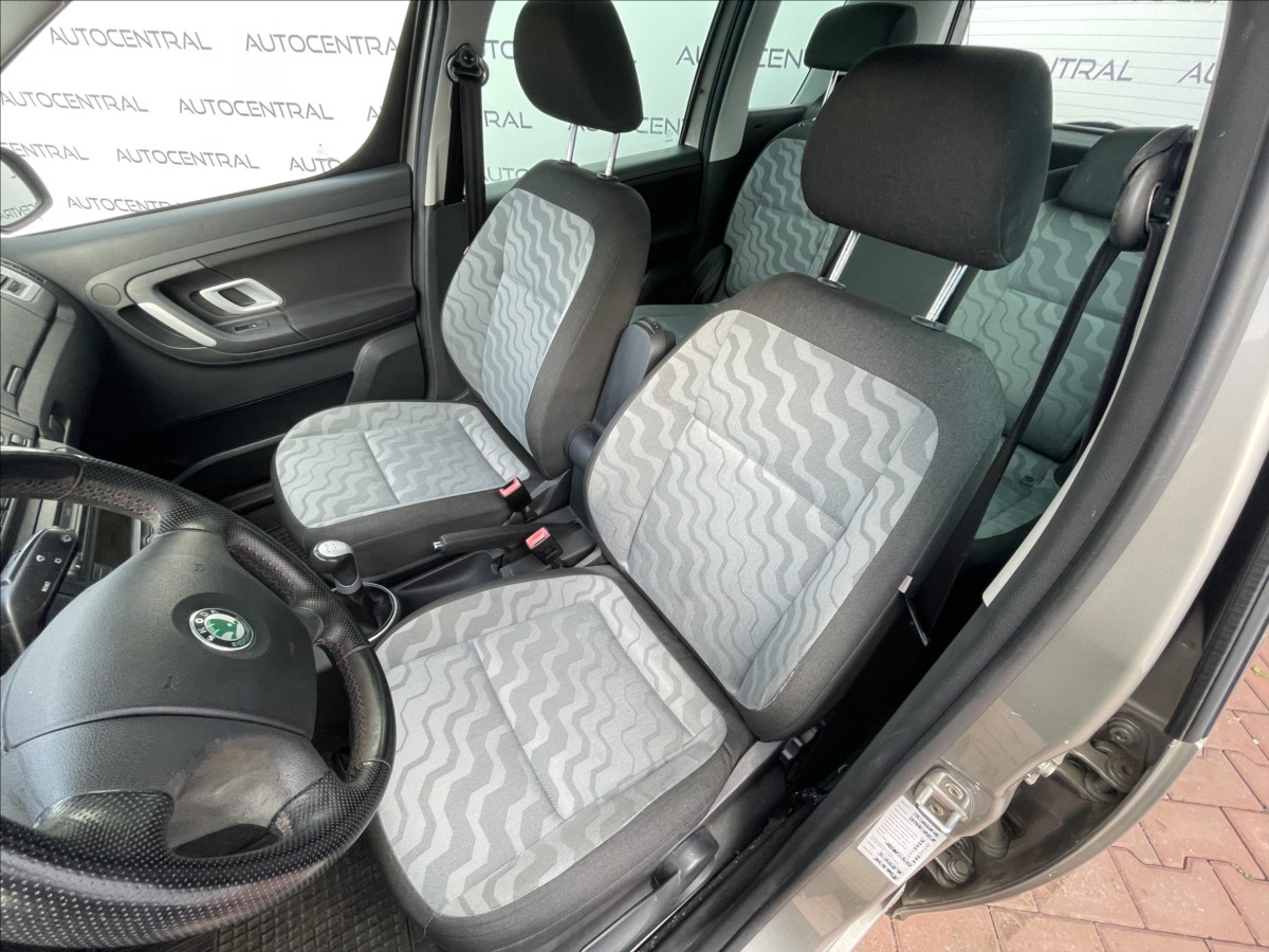 skoda-roomster-1-4-i-16v-stk-4-28 - 9