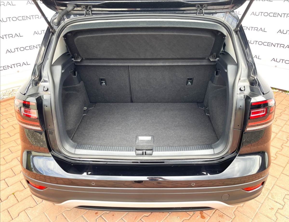 volkswagen-t-cross-1-0-tsi-81kw-style-stk-7-28 - 9