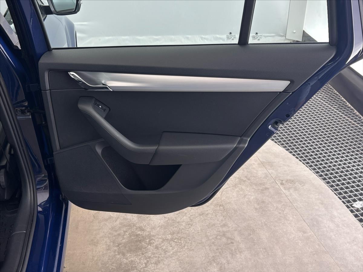 skoda-octavia-2-0-tdi-ambition-plus - 7