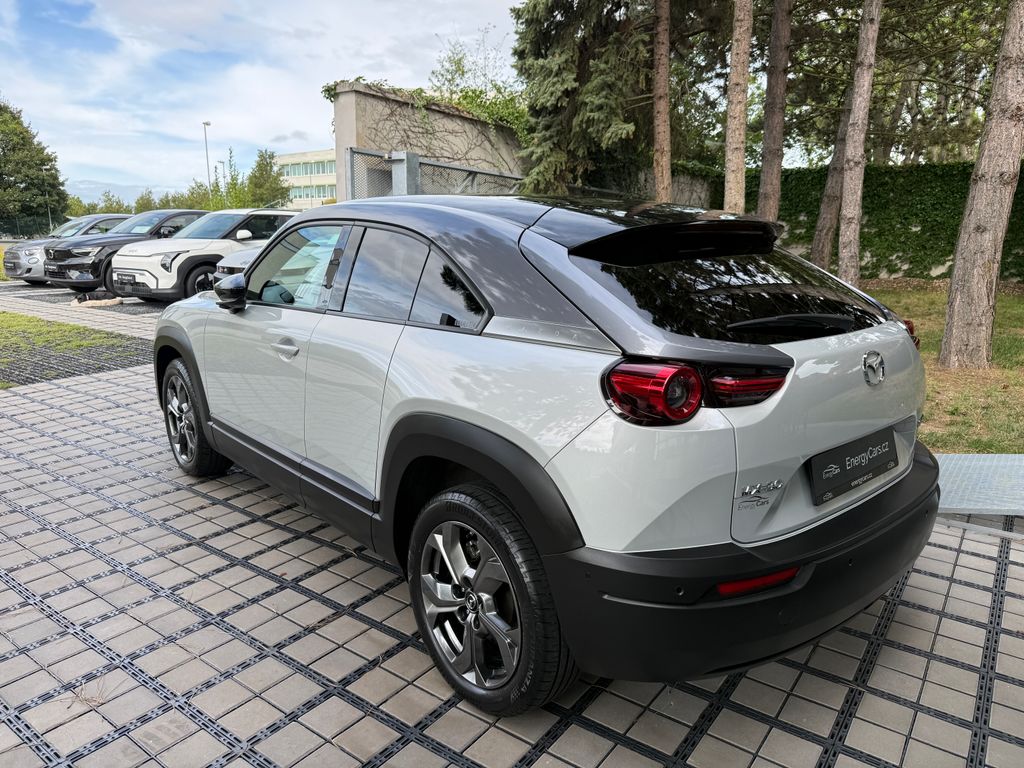 mazda-mx-30-e-skyactive-bose-360-kamera - 3