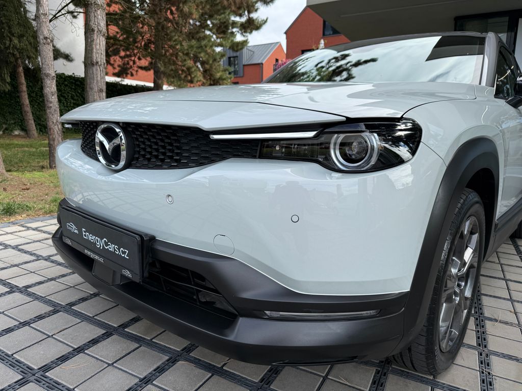 mazda-mx-30-e-skyactive-bose-360-kamera - 4