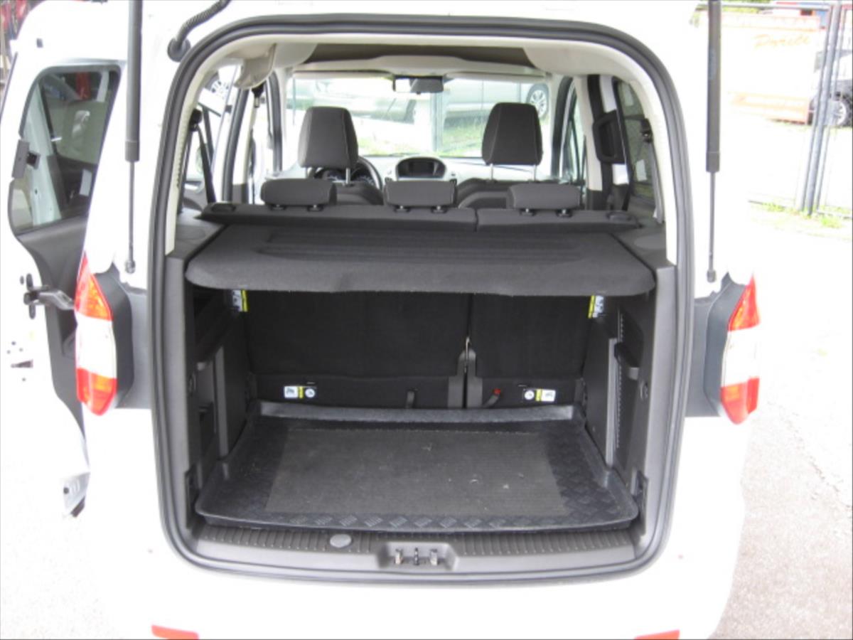 ford-tourneo-courier-0-9-eco-boost - 9