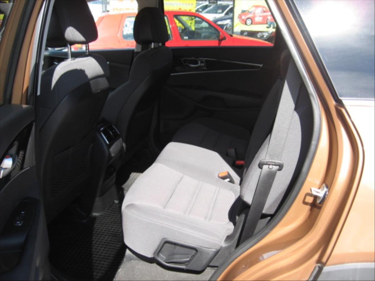 kia-sorento-2-2-tci-4wd-dynamics - 6