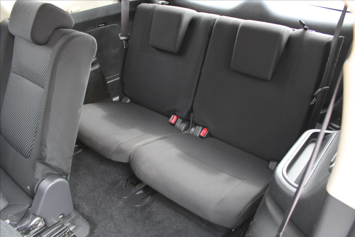 mitsubishi-outlander-2-2-di-d-110kw-4x4-7-mist-dph - 8